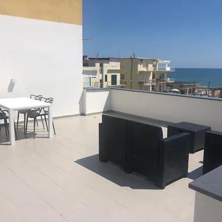 Апартаменты Scauri-inn